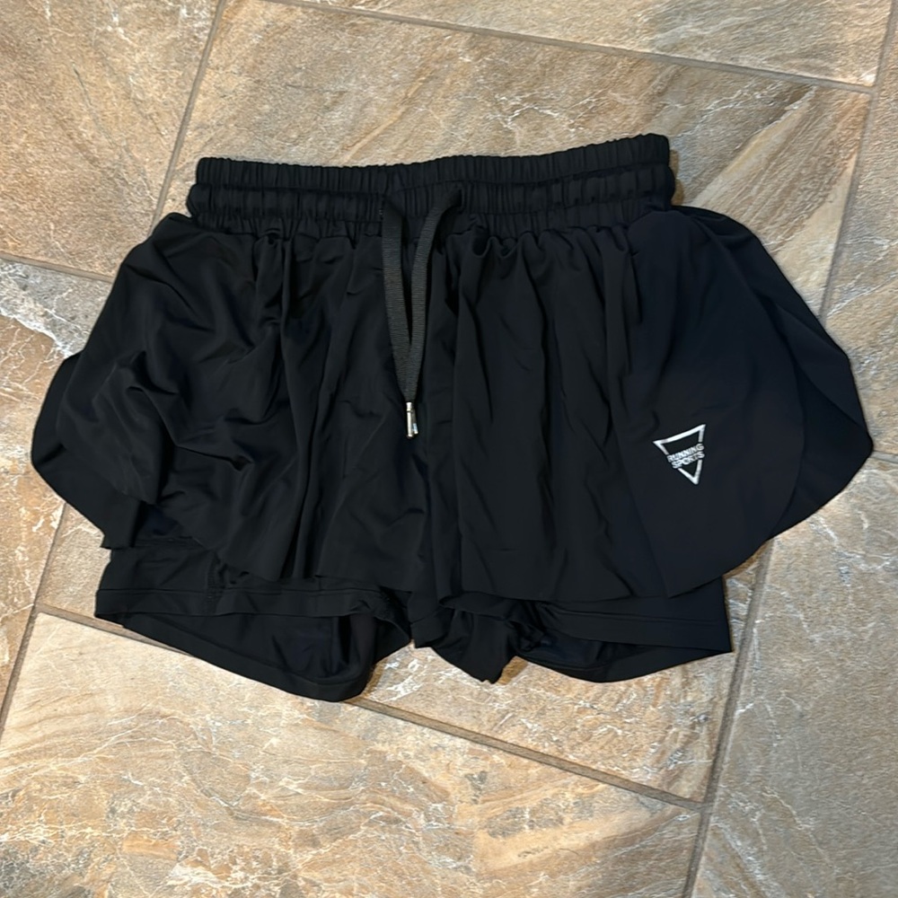 Running shorts